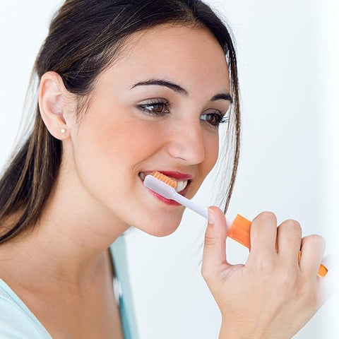 Portable Toothpaste-Dispensing Toothbrush