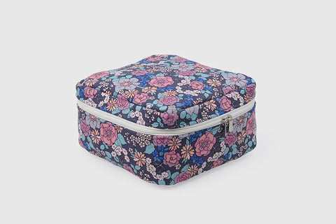 Cosmetics organizer bag