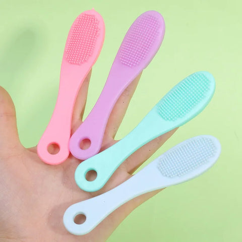 Silicone Facial Finger Brush (PACK OF 2)