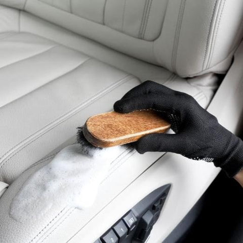 Multi-Purpose Foam Cleaner Spray For Cleaing Fabric, Carpet, Leather, And Etc. (Big Bottel – 650 ml)